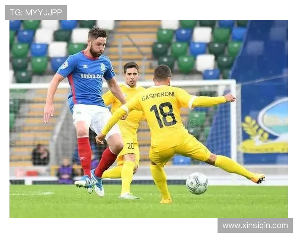 法甲各球队防守体系详解:区域防守与人盯人比较 法甲各球队防守体系详解:区域防守与人盯人比较